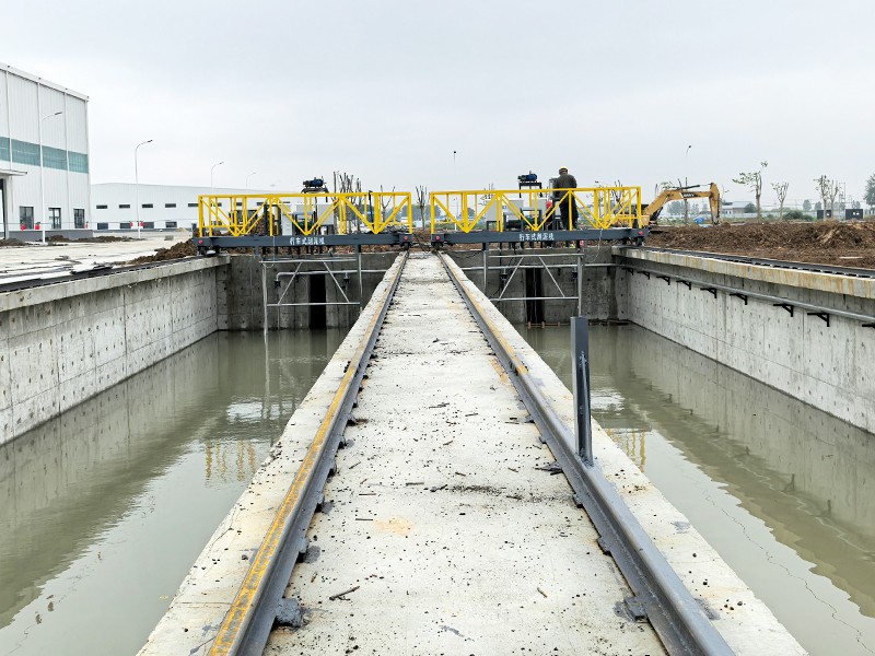 行車(chē)式刮泥機(jī)